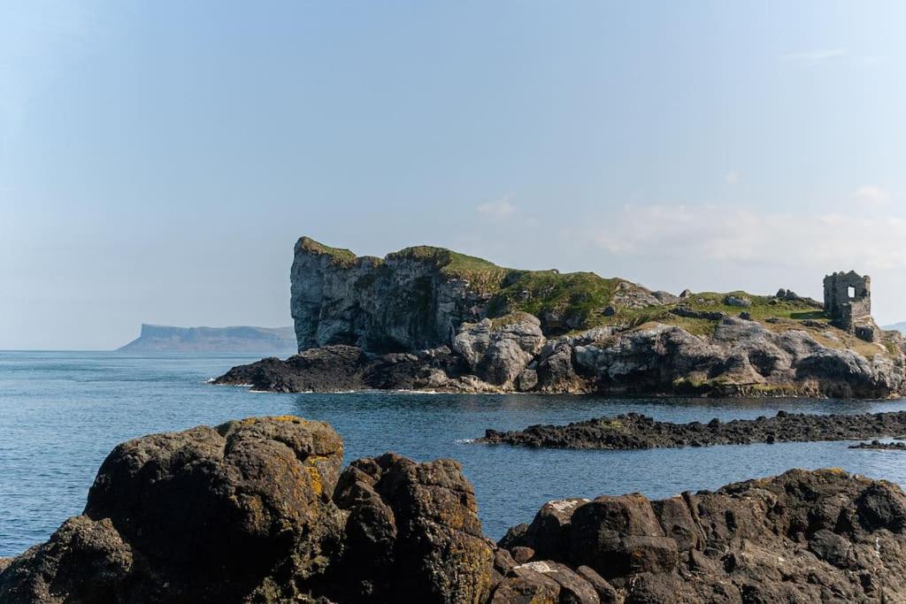 Causeway Coast Sea Shore Apartment - Ballycastle Buitenkant foto